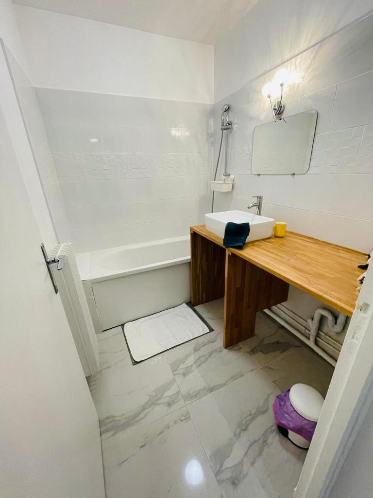 Apartamento Bastille - Voltaire - Saint Paul - Centre De - 5 Pers Paris